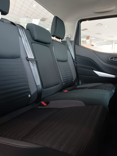 Imagen 12 de 15 de Nissan Frontier 2.3 Xe Cd 4x2 Mt Dp