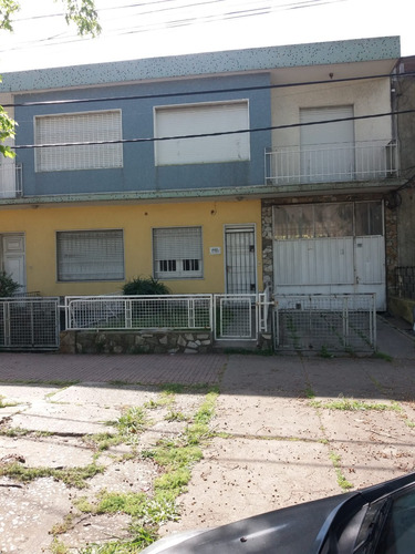 Dueño Vende . Apartamento 2 Dormitorios Al Frente. Esta Alquilado