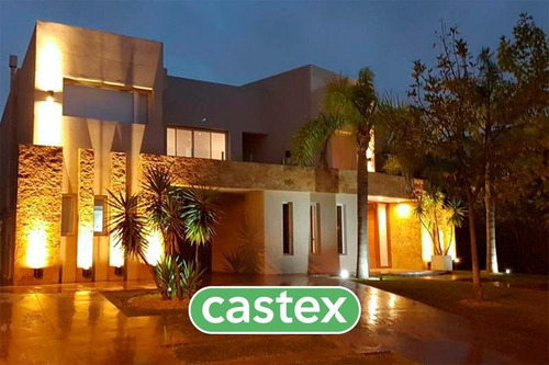 Imagen 9 de 19 de Casa Al Agua En Venta En Castores, Nordelta