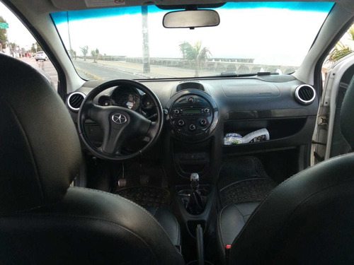 Jac J2