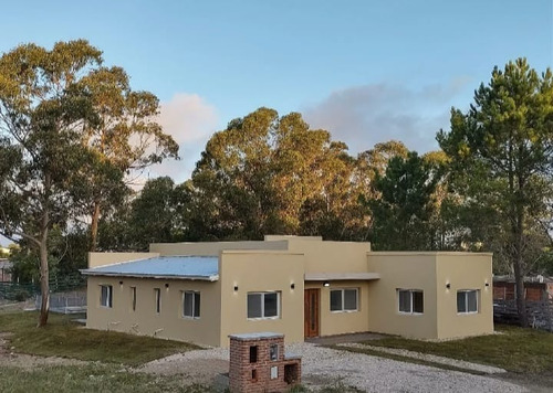 Imagen 3 de 14 de Venta Casa A Estrenar Con Pileta - Costa Esmeralda - Barrio Senderos 3