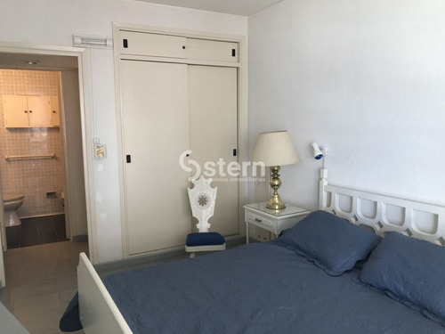 Imagen 11 de 23 de Punta Del Este-2 Dormitorio-vista Al Puerto- Edificio Lafayette