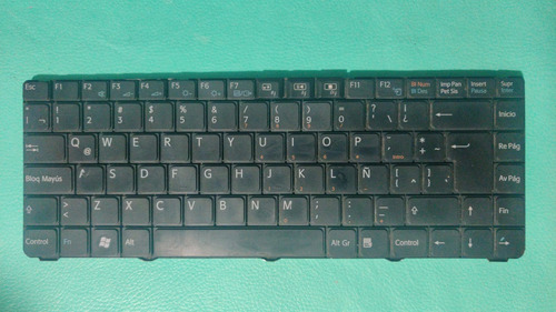 Teclado En Español Para Laptop Sony Vaio Pcg-7152p Usado