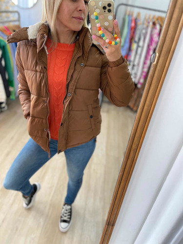 Imagen 8 de 10 de Campera Puffer Forrada En Piel Corderito The Big Shop