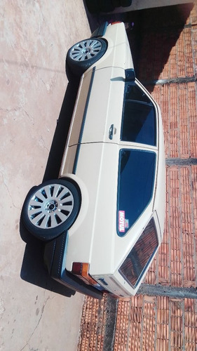 Vw Gol Quadrado