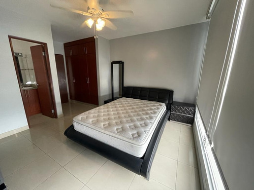 Imagen 5 de 14 de Hermoso Y Cómodo Apartamento En Obarrio D-0003