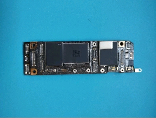 Placa iPhone 11 Bloqueada Retirada De Componentes 