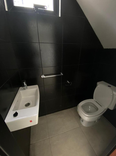 Imagen 6 de 21 de Departamento En Venta En Manuel B Gonnet Calle 27 E/ 491 Y 193 - Dacal Bienes Raices