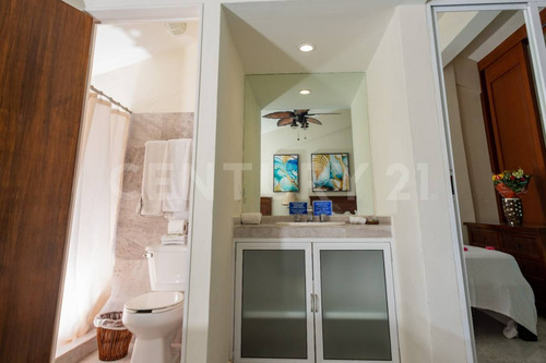 Penthouse A Orilla De Playa De Cancún La Mejor Ubicación En Venta C3921