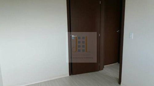 Apartamento Capão Raso - 2 Quartos, 1 Suíte - Ap0938