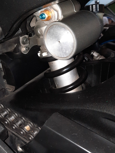 Yamaha R6