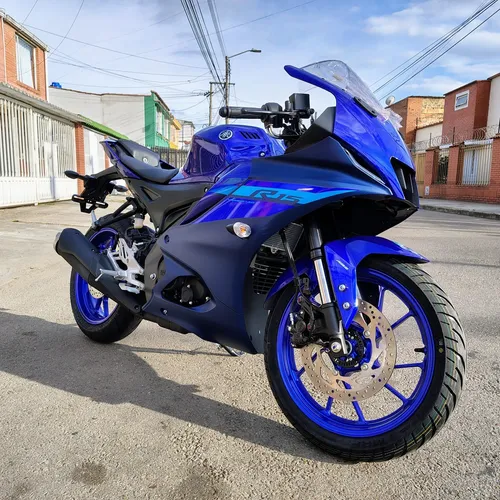 Yamaha R15 V4 Azul 2024