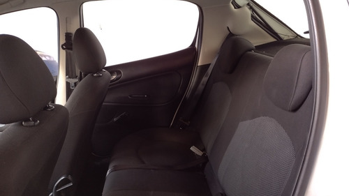Peugeot 207 1.4 Sedan Allure 75cv - 126053 - C(p)