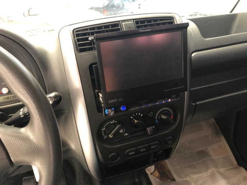 Imagem 11 de 13 de Suzuki Jimny