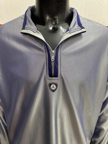 Buzo Liviano 1/4 Zip Jordan Talle Medium