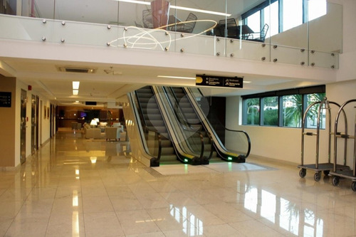 Imagem 3 de 20 de Flat Em Alphaville - Reo331559