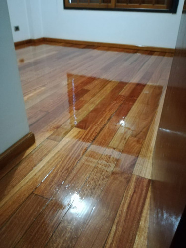 Pulido Y Plastificado Hidrolaqueado Parquet Pinotea Arreglos