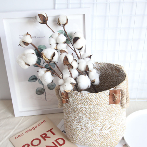 Relleno De Flores Artificiales Con Tallos Secados De Forma N