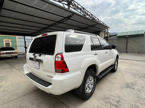 Imagen 5 de 16 de Toyota 4runner