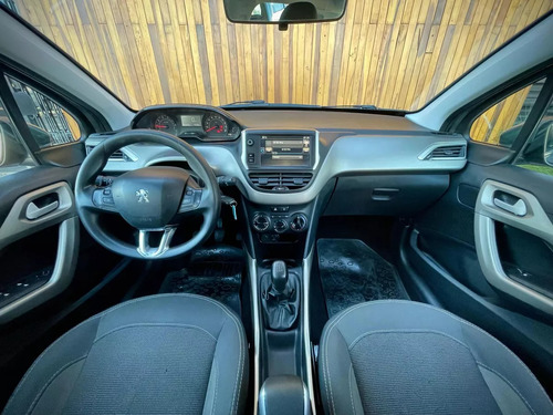 Peugeot 2008 1.6 Allure
