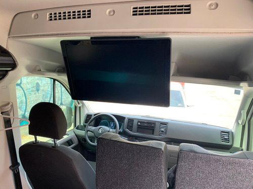 Imagen 5 de 6 de Renta De Camionetas De Turismo 18, 20 Pasajeros Con Chofer
