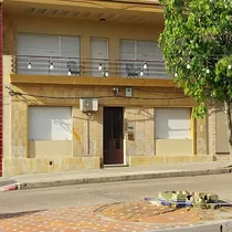 Comprar Casa 4 Dormitorios, 2 Baños Y 2 Escritorios