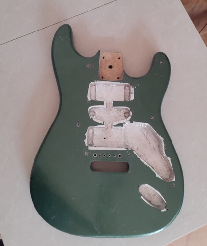 Cuerpo Stratocaster Económico Para Proyecto (Usado)