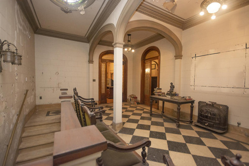 Excelente Casa /lote En Venta Sobre La Av. Juan Bautista Alberdi 1960 Flores