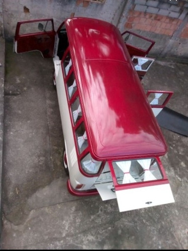 Imagem 4 de 15 de Volkswagen Kombi