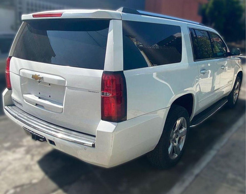 Chevrolet Suburban LTZ 4X4 MOTOR 5.3