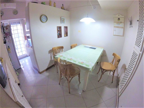 Imagen 5 de 14 de Casa 5 Amb Centrica - Lote 11,90 X 14,60 // Castelli 386