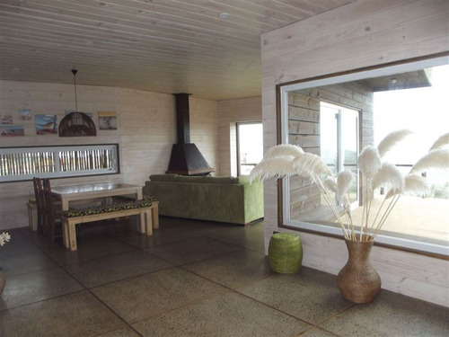 Casa En Venta 4 Dormitorios Pichilemu En Primera Línea