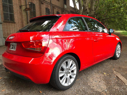 Audi A1 1.4 Ambition Tfsi 122cv Stronic 2011