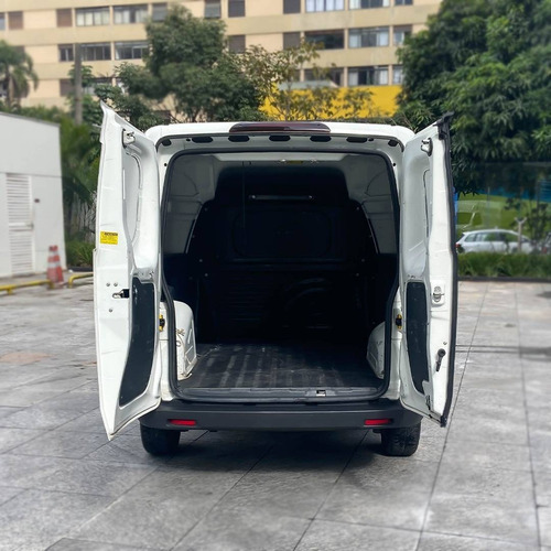 Imagem 6 de 15 de Fiat Fiorino 1.4 Mpi Furgão Hard Working 8v Flex 2p Manual