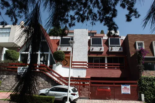 Casa Estilo Suizo En Venta En Paseo De La Herradura