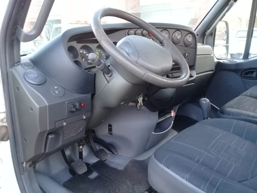 Imagen 12 de 16 de Iveco Daily .55 C16 . Chasis.2015
