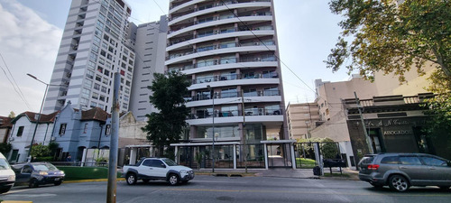 Venta Excelente Departamento En Banfield