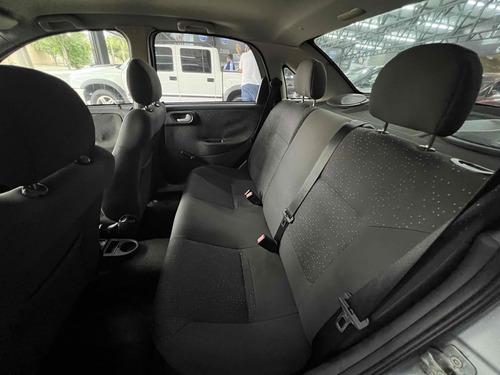 Chevrolet Corsa 1.4 MPFI PREMIUM SEDAN 8V FLEX 4P MANUAL
