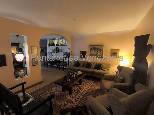 Bonita Casa En Venta El Marqués 25-24235