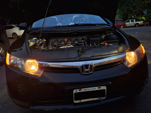 Honda Civic 1.8 Lxs