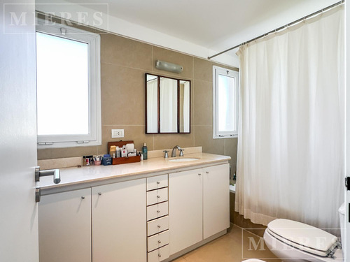 Casa En Venta Sobre Lote Interno - Barbarita - Bancalari