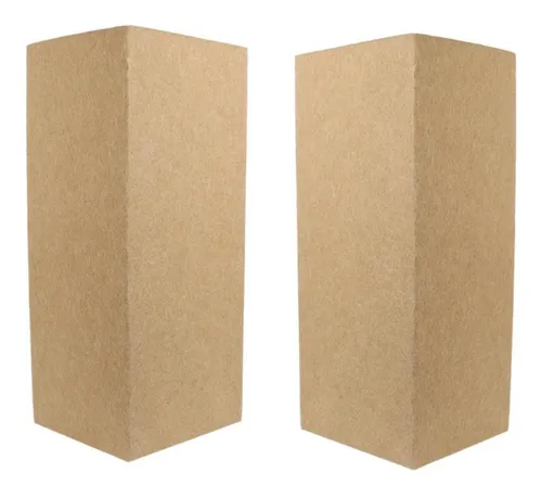 Par de protectores de sofá de color beige y rascador para gatos