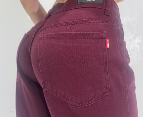 Jean Wide Leg Rígido Granate Dama Kapri