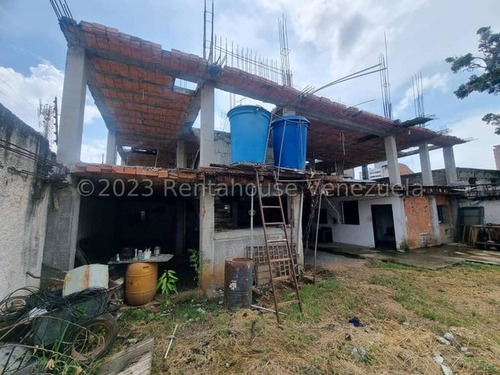 Raiza Suarez Vende Terreno En El Centro De Barquisimeto,-2 4 8 0 4 9-, Zona Centrica Y Transcurrida, Alta Seguridad, Proyecto Aprobado Para La Construcción De Edificios, Ideal Para Clínicas, Gyms Etc.