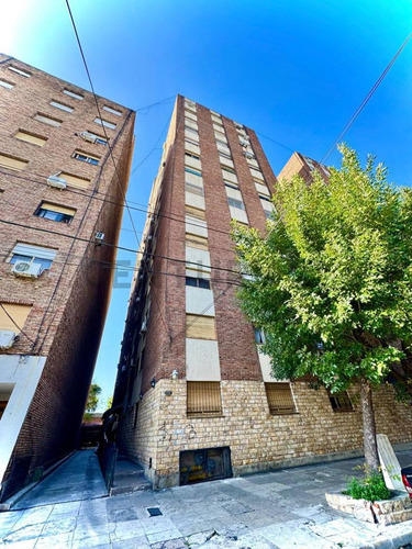 Venta Departamento - 2 Dormitorios En Avellaneda