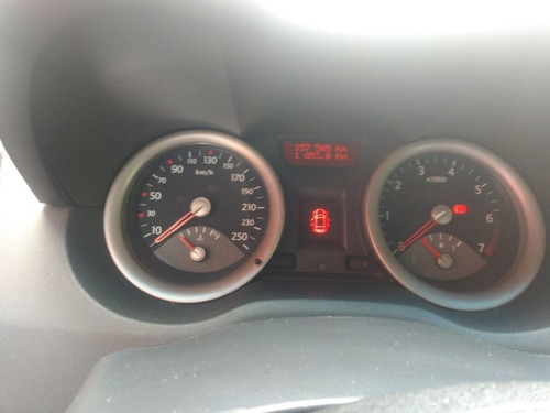 Renault Megane 2008 2.0 Dynamique 4p