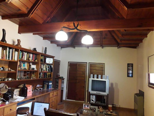 Chalet 4 Ambientes En Santa Monica