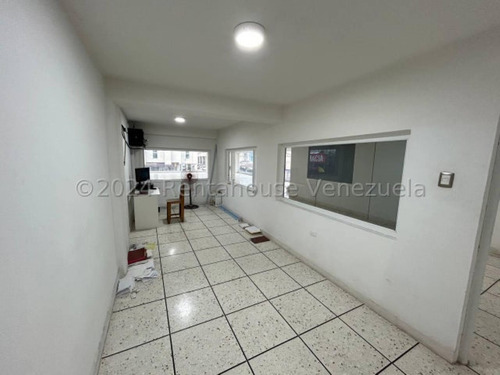Milagros Inmuebles Edificio Venta Barquisimeto Lara Zona Centro Economica Residencial Economico Comercial Código Inmobiliaria Rent-a-house 24-21318