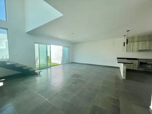 Casa En Venta En Lomas De Cortés En Cuernavaca, Morelos