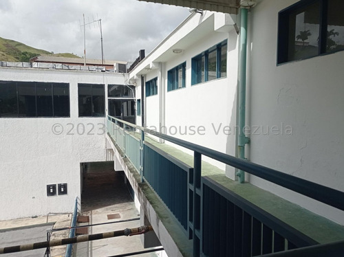 Galpón En Venta Ubicado En Zona Industrial La Chapa La Victoria, Fvina 25-14257